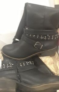 Brand New SO Boots